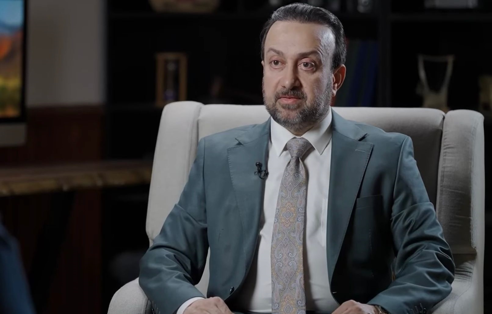 "شيّلني وأشيلك".. الانتخابات وصراحة تنفخ القولون !