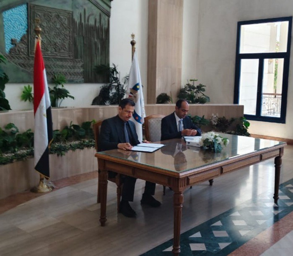 للحصول على"البورد المصري".. هيئة الصحة بالعتبة الحسينية توقع اتفاقية مع المجلس الصحي المصري لاعتماد مراكزها للتدريب السريري