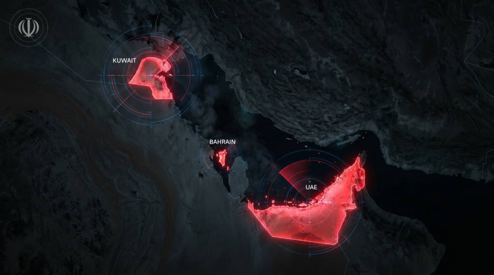 إيران تحذر المواطنين والمقيمين في الكويت والبحرين والإمارات وتدعوهم إلى الابتعاد عن المواقع العسكرية