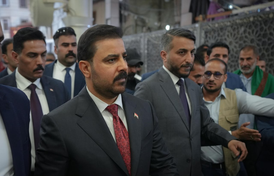 محافظ النجف: طلبنا من الزيدي إنجاز طريق الحج وزيادة حصة المحافظة من الموازنة