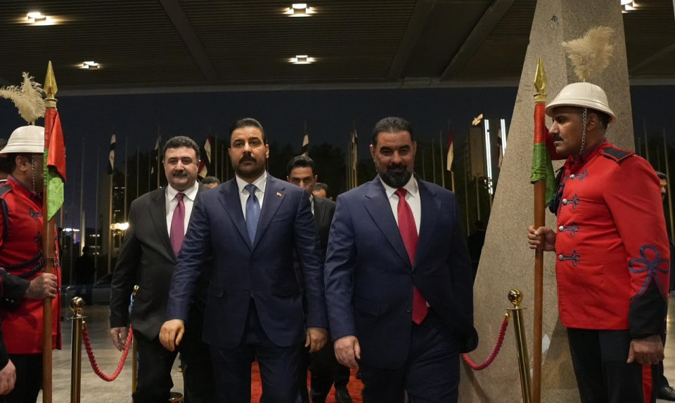 البرلمان يعلن أسماء المرشحين للوزارات ونواب رئيس الوزراء