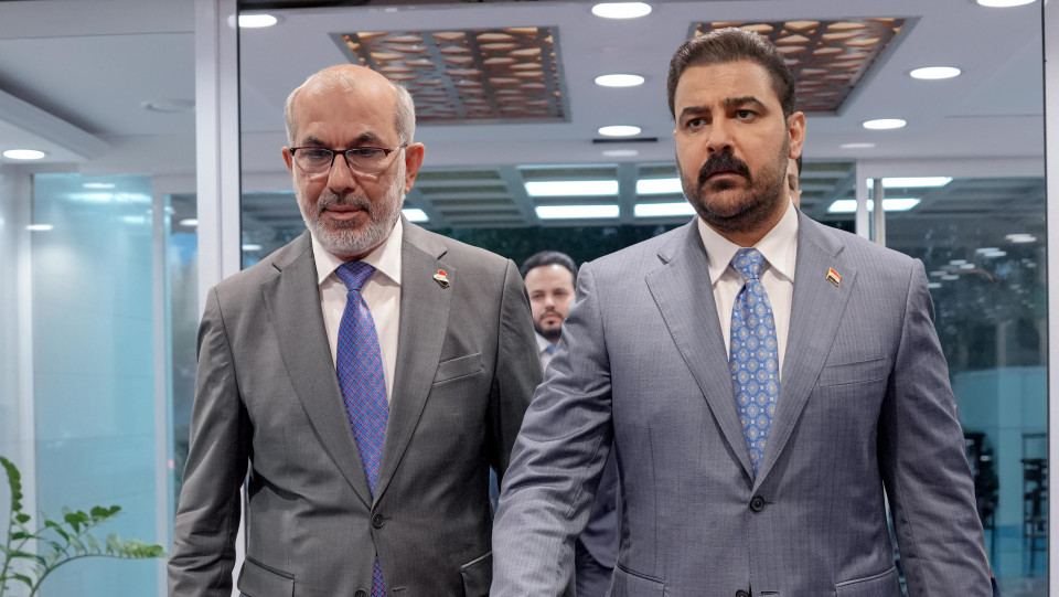 رئيس الوزراء علي الزيدي يوجّه وزارة النفط بزيادة الإنتاج النفطي