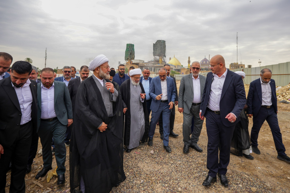 ممثل السيد السيستاني يتشرف بزيارة الامامين العسكريين في سامراء ويطلع على مشاريع التوسعة في الحرم الشريف