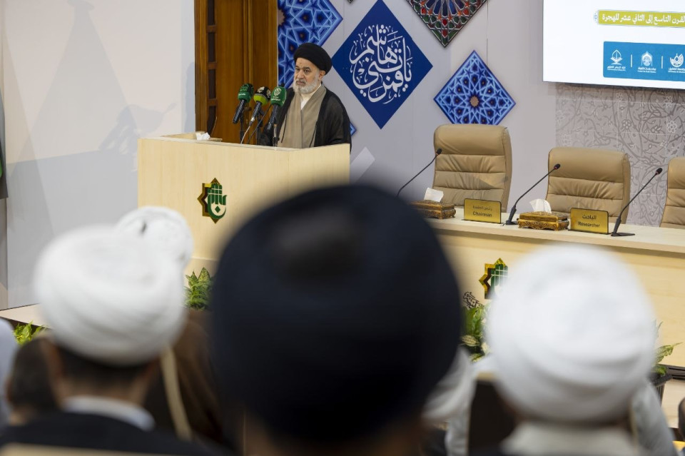 ألف عام من العلم والفكر.. السيد الصافي يستعرض خصوصية الحوزة العلمية في النجف الأشرف