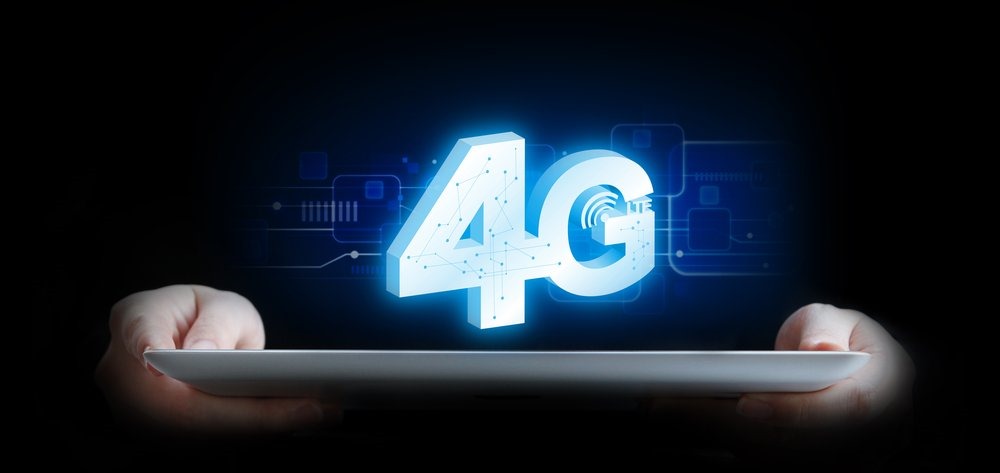 وزير الاتصالات يتعهد بتقديم الاستقالة في حال عدم تشغيل خدمة 4G بداية العام المقبل