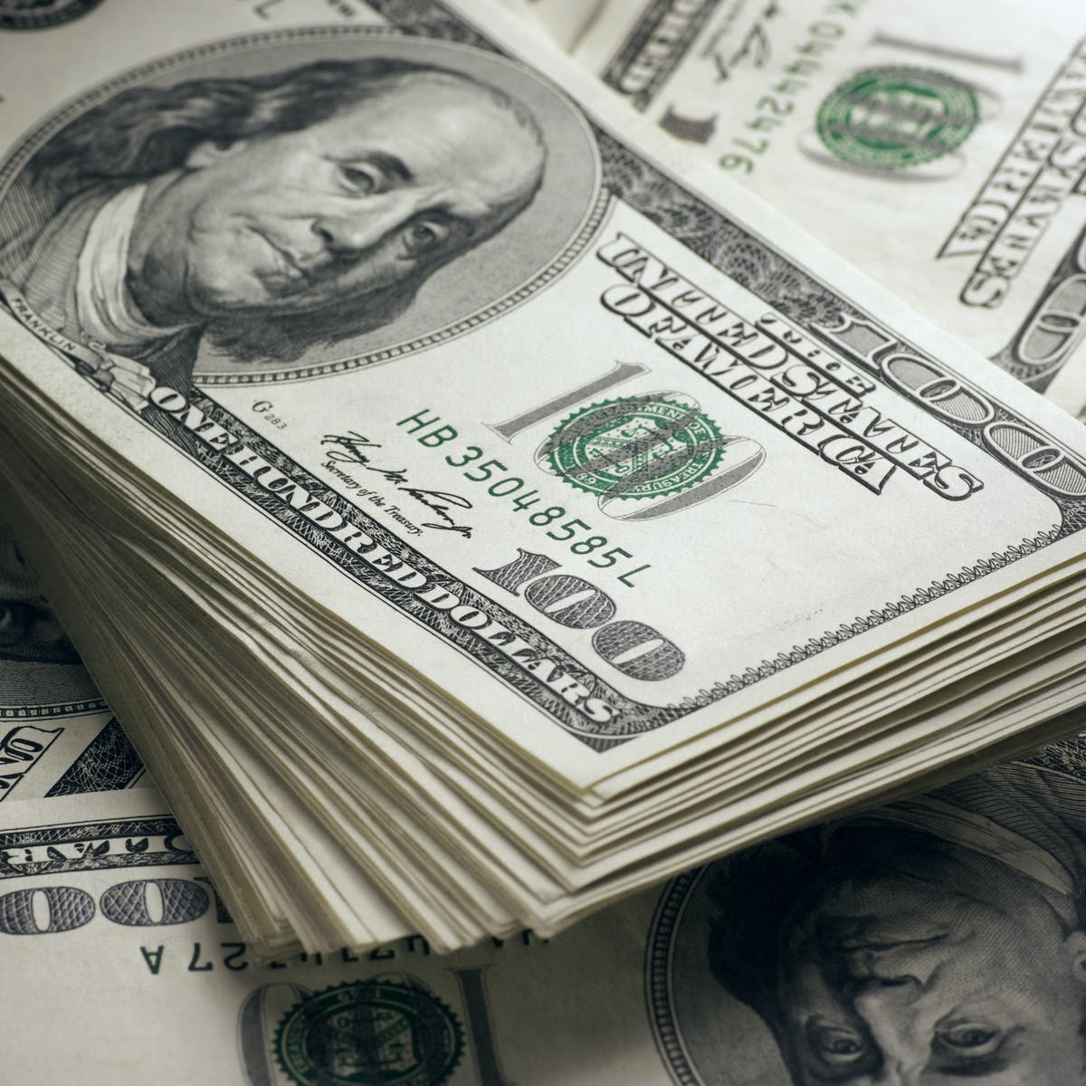 ارتفاع اسعار صرف الدولار الامريكي امام الدينار العراقي في كربلاء