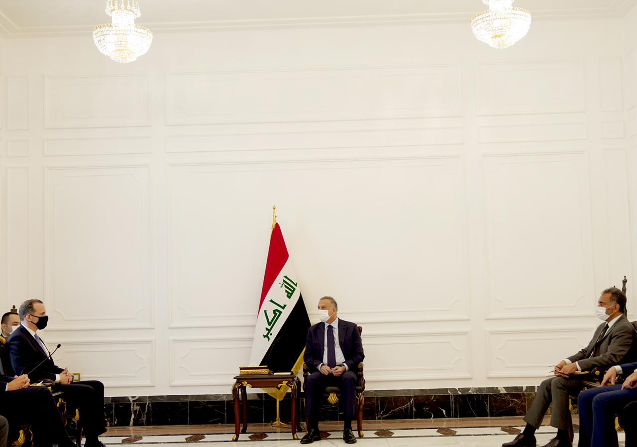 الكاظمي يستقبل وفداً أمريكياً برئاسة بريت ماكغورك