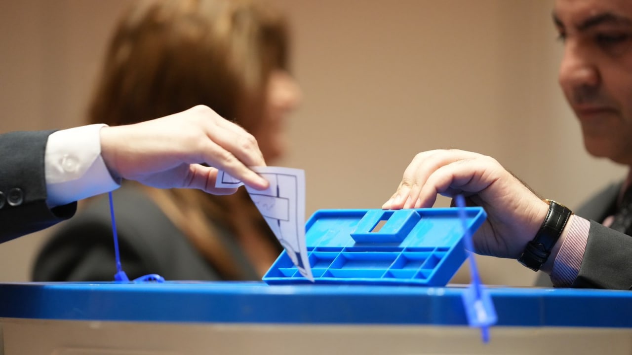 انتهاء التصويت السري لاختيار رئيس الجمهورية