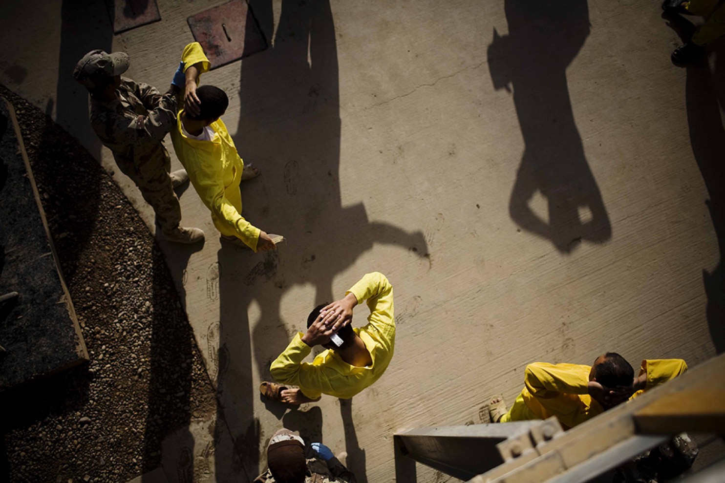السجن ست سنوات بحق مجرم باع دفاتر صكوك مزورة في كربلاء