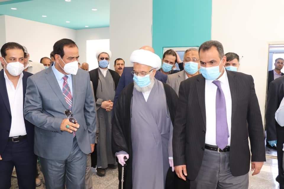 الشيخ عبد المهدي الكربلائي يزور مستشفى خاص بمصابي كورونا تنجزه العتبة الحسينية بالنجف ويؤكد: القضايا الانسانية من أولويات المرجعية العليا (صور)