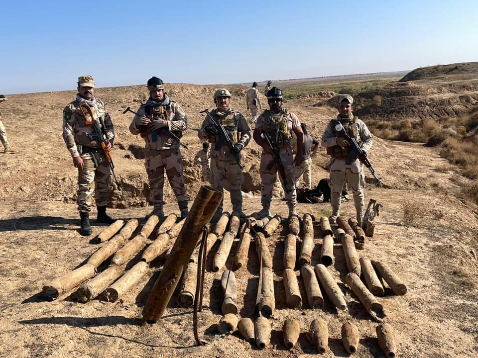 عمليات صلاح الدين تعثر على صواريخ كاتيوشا وقنابر هاون واكداس عتاد تعود لداعش الارهابي