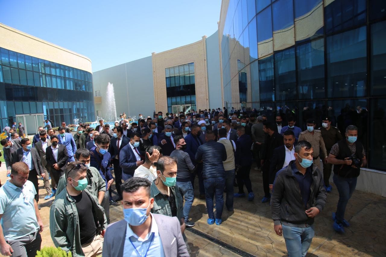 وزارة التربية تصف مشروع مجمع مدارس الايتام النموذجية المنفذ من قبل العتبة الحسينية بالتحفة المعمارية