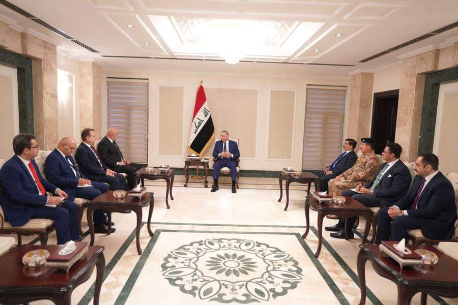 الكاظمي يبحث مع قائد الجيش اللبناني جهود "مكافحة الإرهاب" وترسيخ الأمن بالعراق والمنطقة