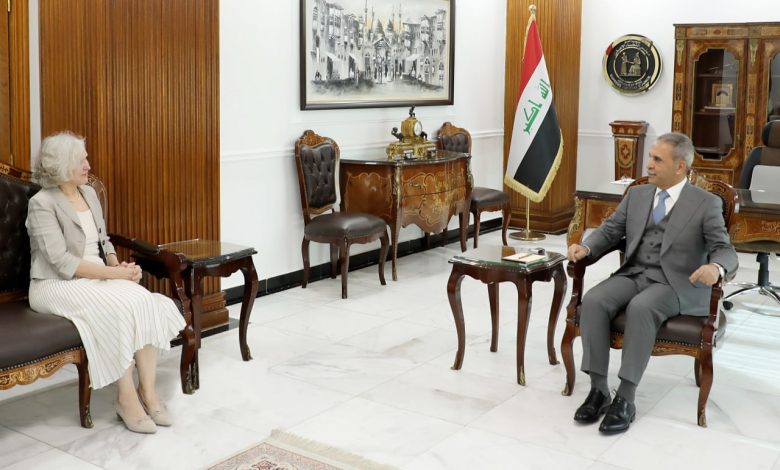 رئيس مجلس القضاء الأعلى يستقبل السفيرة الفنلندية