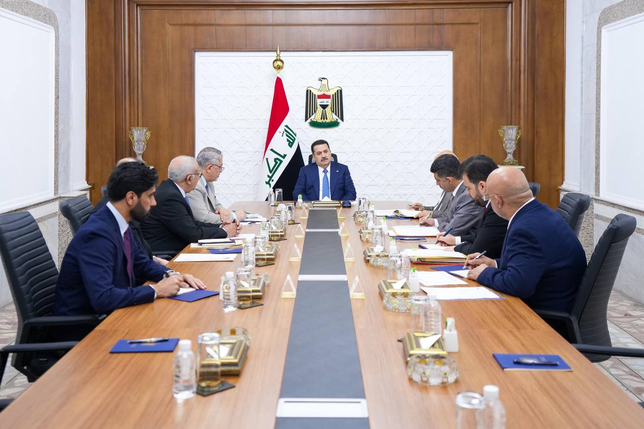 السوداني يرأس اجتماعاً بتطوير صناعة المشتقات النفطية وآليات استثمارها