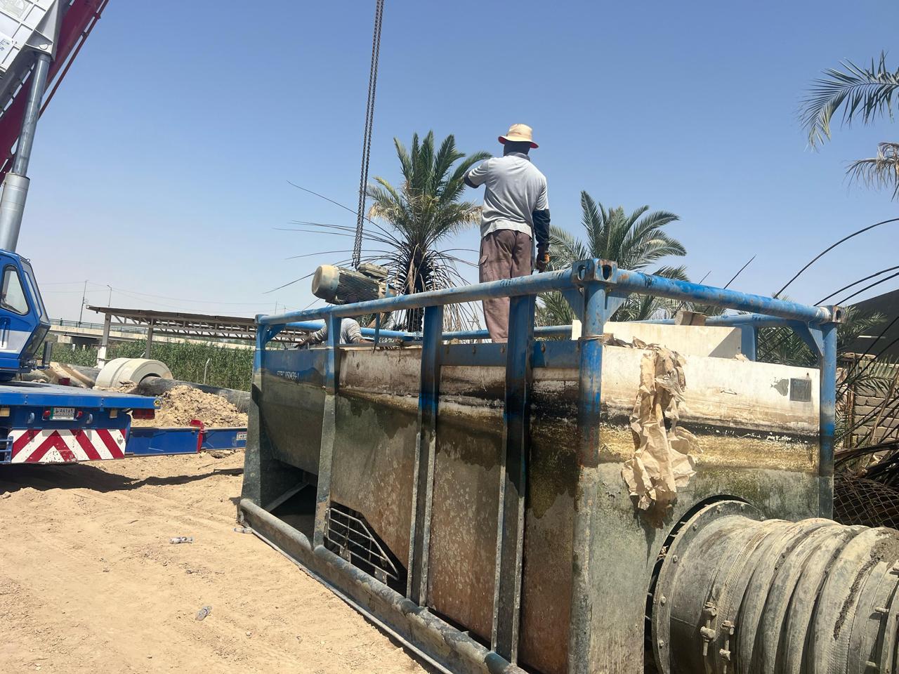 العتبة الحسينية المقدسة تقوم بتأهيل محطات المياه في السماوة (صور)