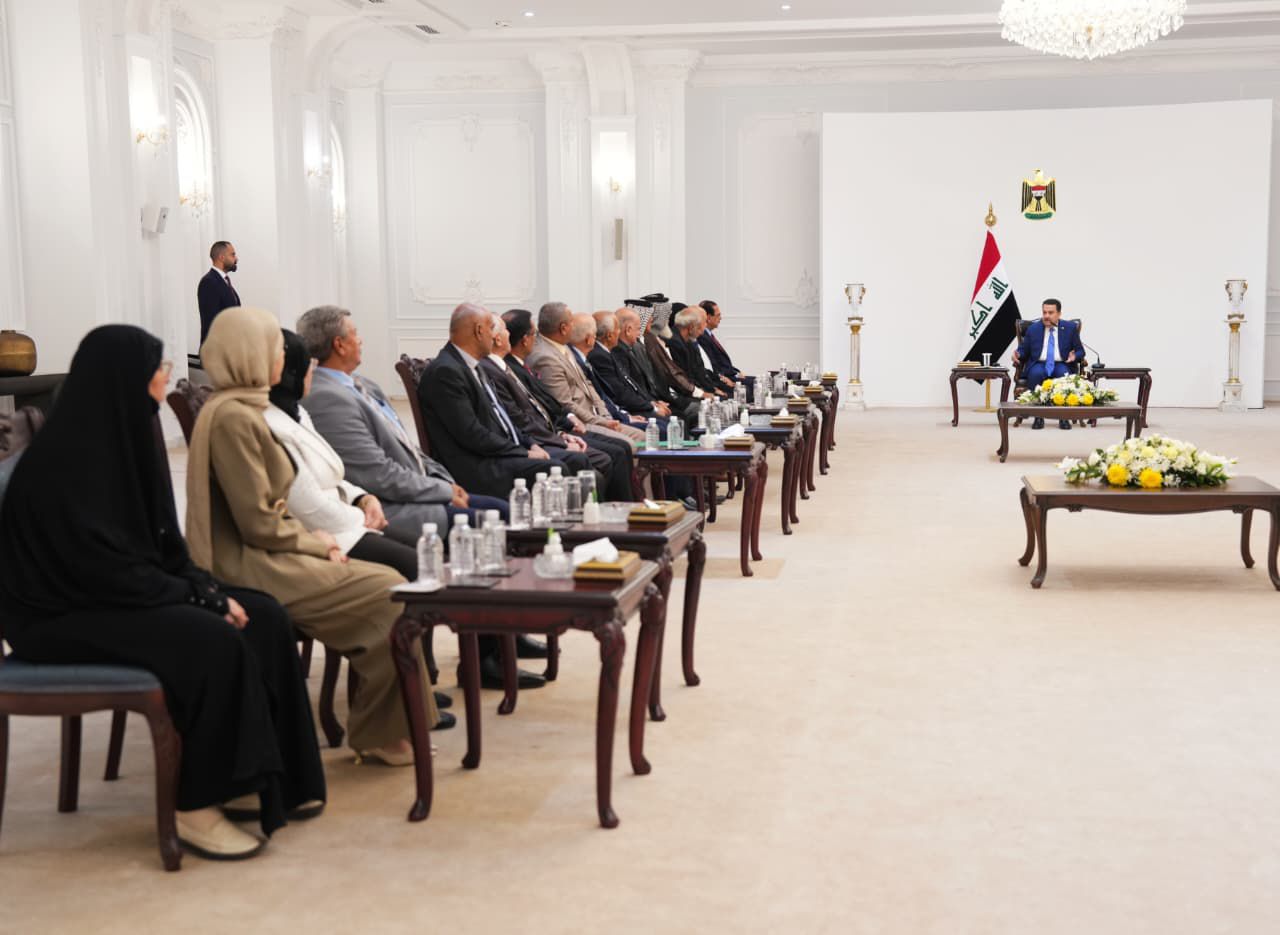 السوداني يوجه بإدراج مستحقات المتقاعدين العسكريين من الجيش السابق في موازنة 2026