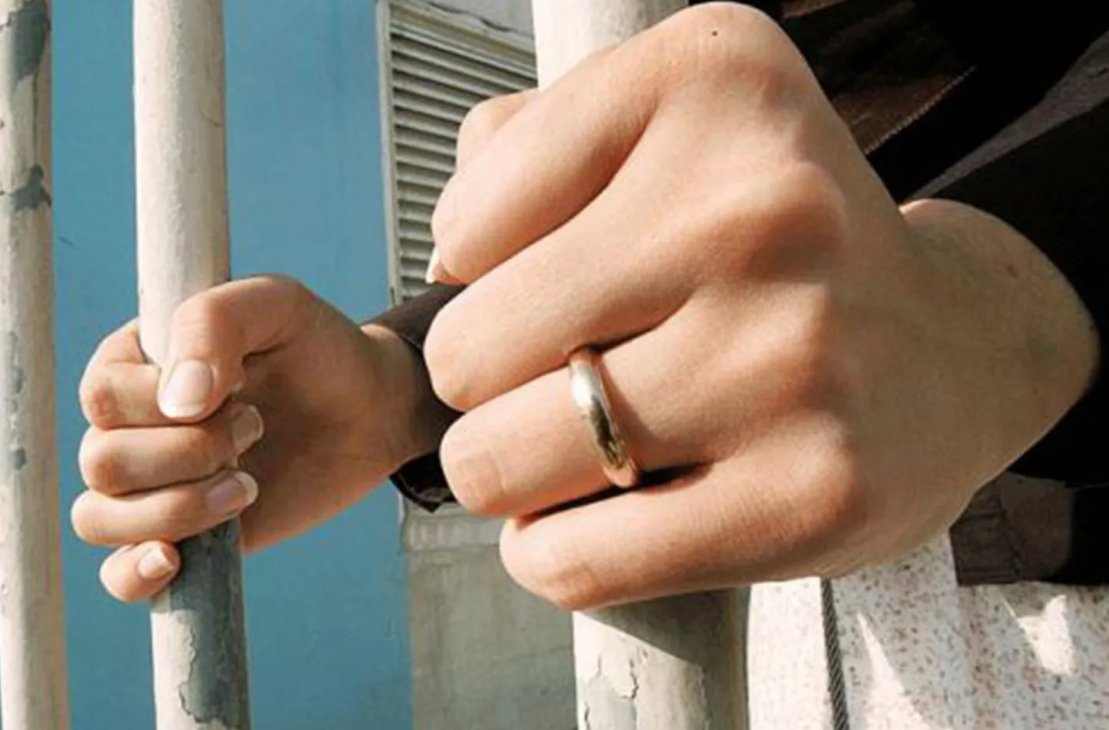 اعتقال أم عنفت طفلها حتى الموت جنوبي بغداد