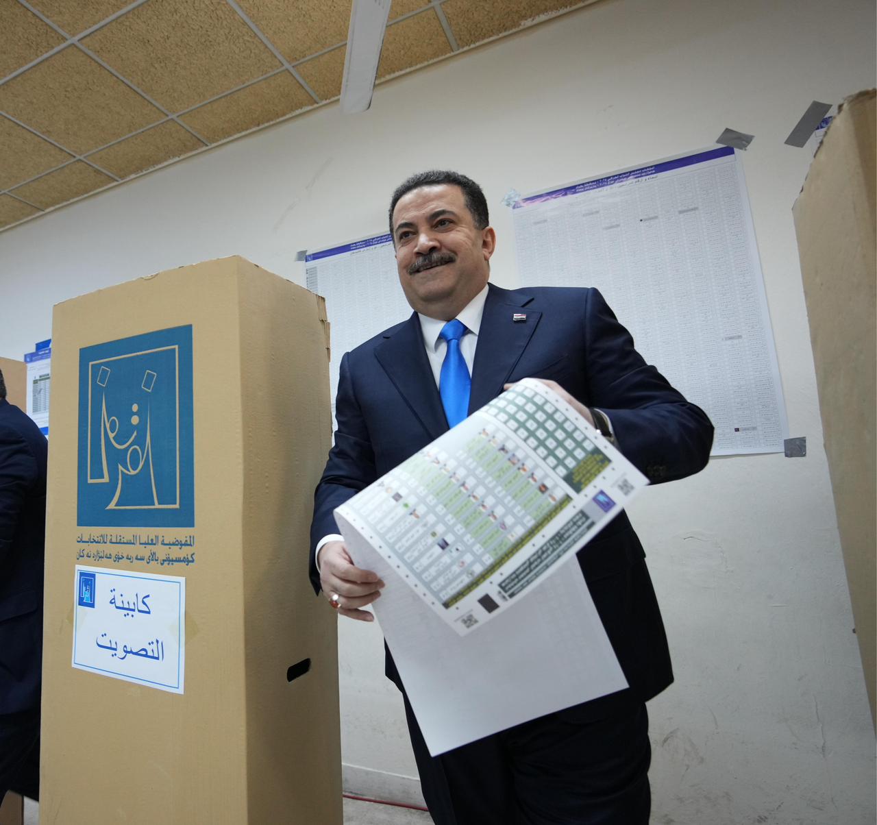 السوداني يدلي بصوته: الانتخابات تجري في أجواء آمنة ومستقرة