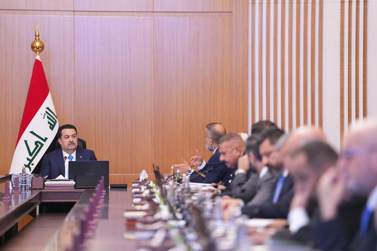 حكومة السوداني تطلق مبادرة "قروض النقل": تمويل سيارات للعاطلين وتأسيس تطبيق لنقل المواطنين والطلاب