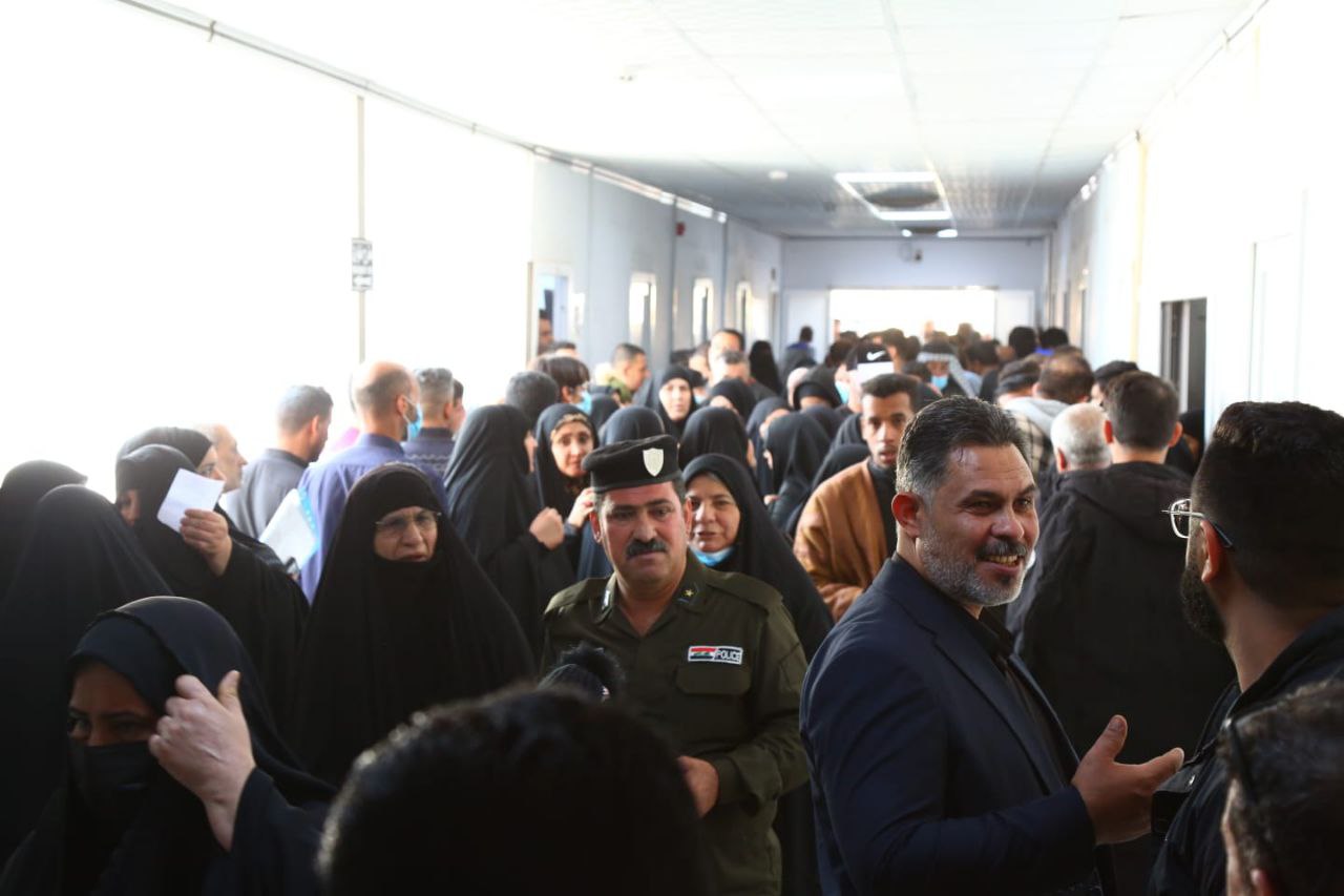 توجيه الشيخ عبد المهدي الكربلائي.. وفد طبي متعدد التخصصات ينهي مهمته في ذي قار: 1200 فحص و225 عملية مجانية قادمة