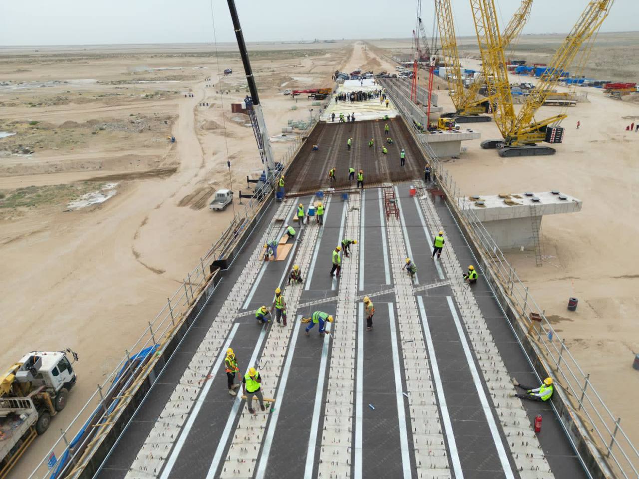 النقل: تحقيق 87% للخط السككي و73% للطريق السريع ضمن تصاميم طريق التنمية