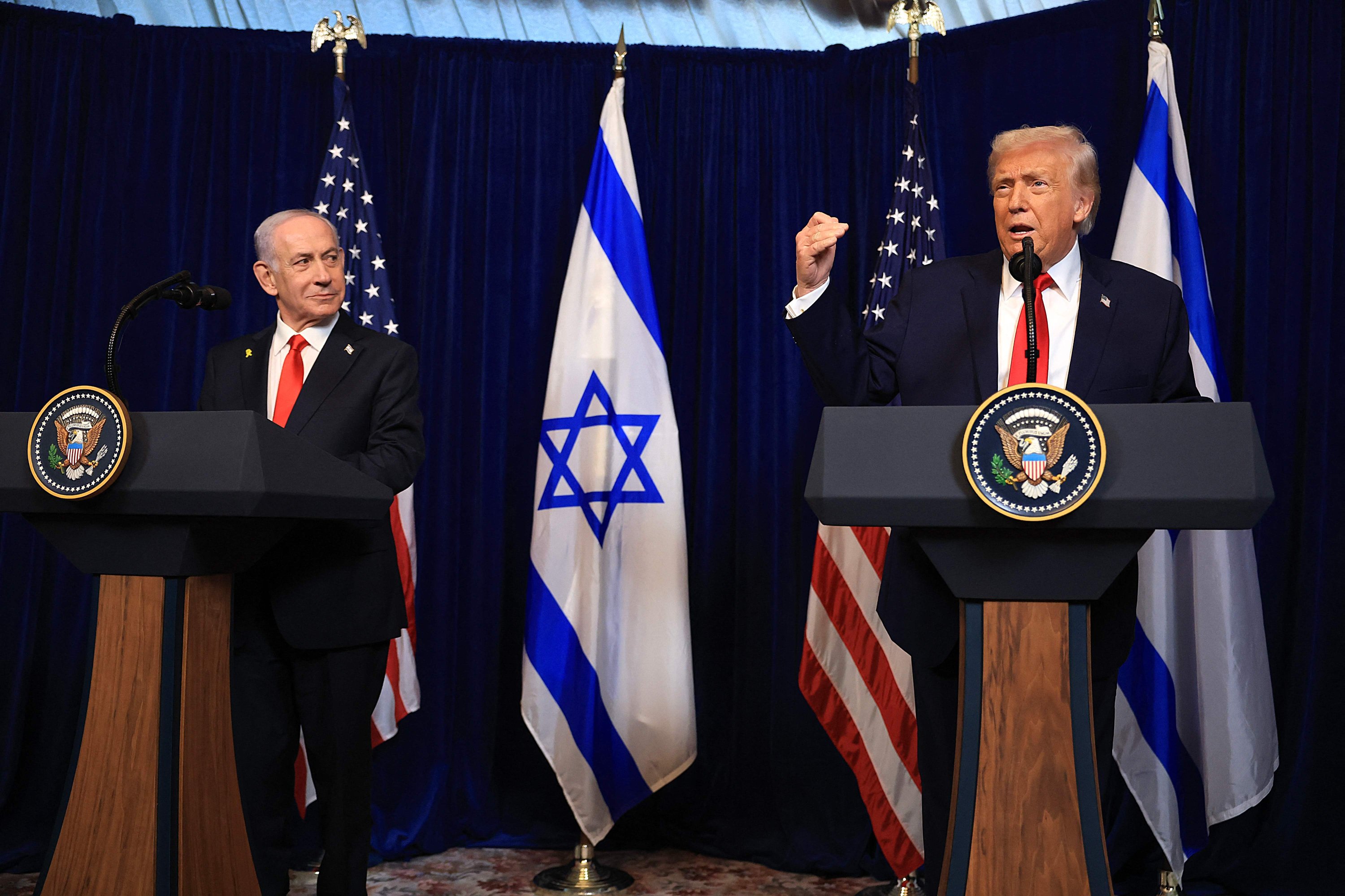 بعد محادثات مع نتنياهو.. ترامب يلوح بضرب إيران مجدداً