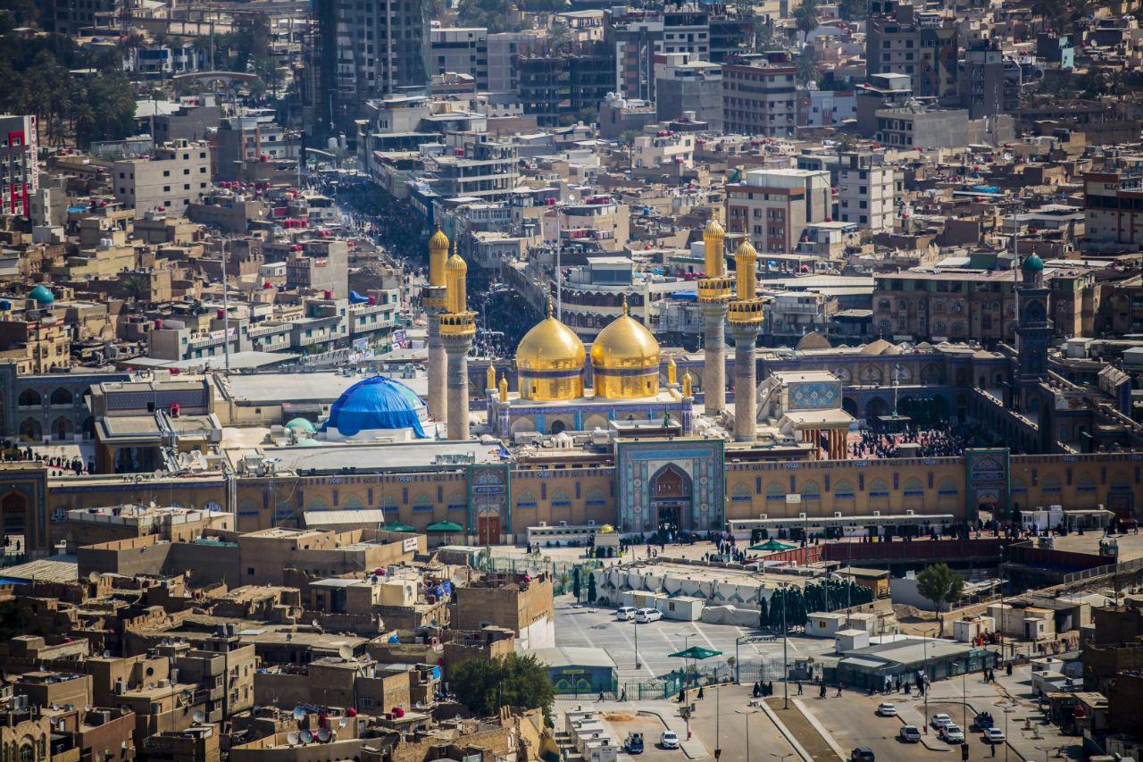 في ذكرى استشهاد الإمام الكاظم (ع).. محافظات عراقية تعطل دوامها الرسمي