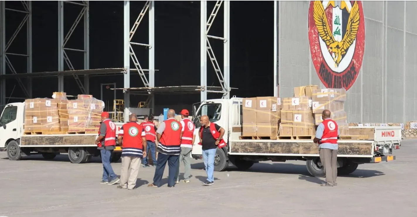 العراق يمد يد العون: انطلاق أول رحلة جوية تحمل 18 طناً من الغذاء إلى قطاع غزة