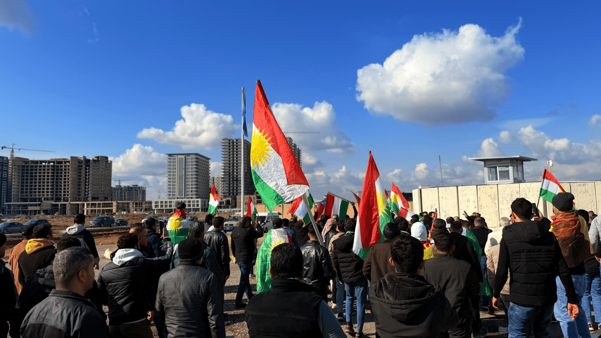 قد تتحول لأعمال عنف.. واشنطن تحذر رعاياها من تجمعات وتظاهرات في كردستان