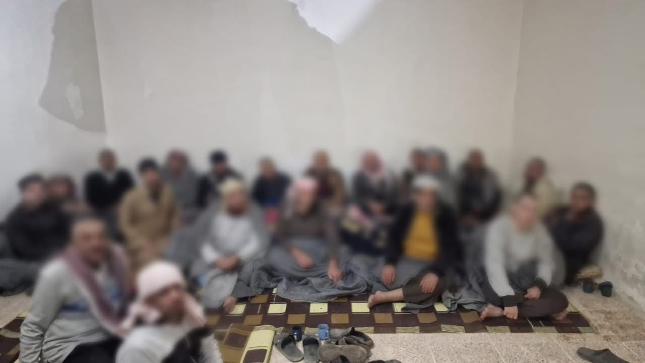 القضاء العراقي يباشر الإجراءات بحق متهمي داعش المستلمين من سوريا