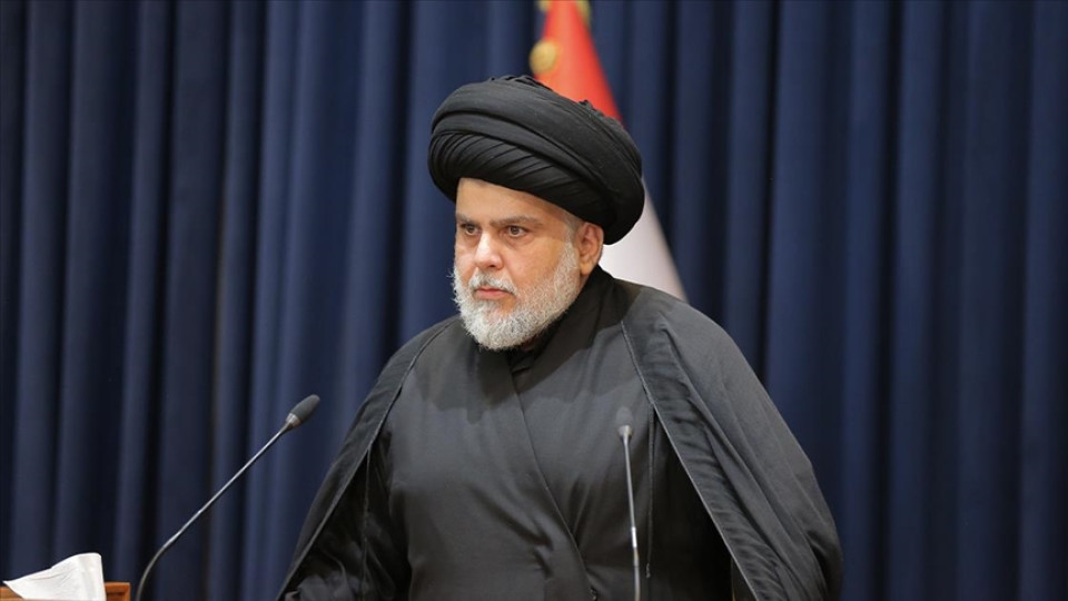 السيد الصدر يعلن "انفكاك" سرايا السلام عن تياره والتحاقها بالدولة