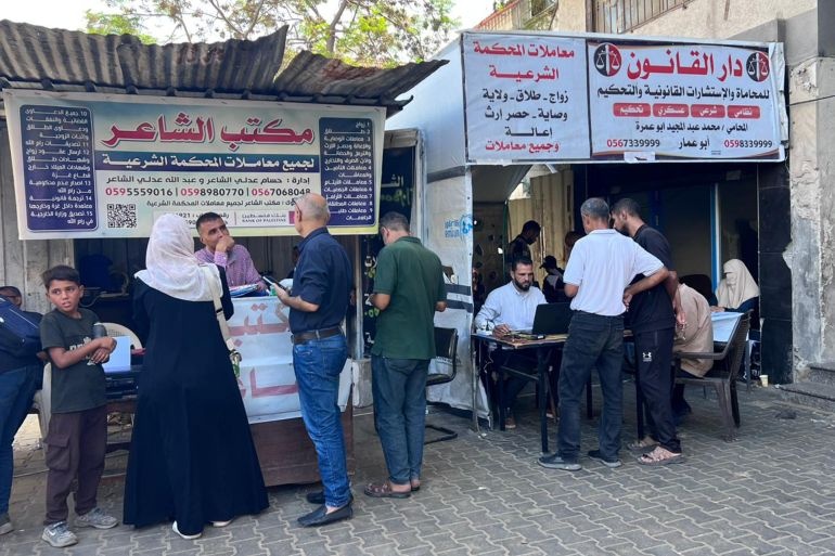 الأطر القانونية لعمل كتاب العرائض في القانون العراقي