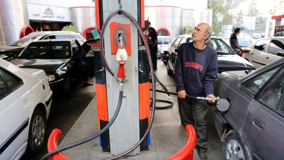 إيران: لن نواجه أي نقص في الوقود رغم "العدوان" الأميركي الإسرائيلي