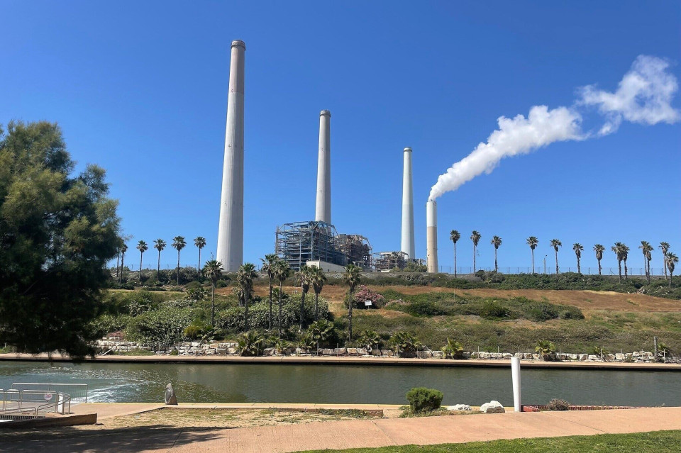 طهران تدرج محطات كهرباء إسرائيلية ضمن بنك أهدافها