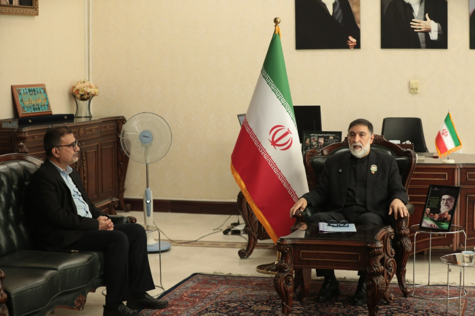 القنصل الإيراني في كربلاء يتحدث عن تبادل الزيارات بين العراق وإيران خلال فترة الحرب وما بعدها (فيديو)