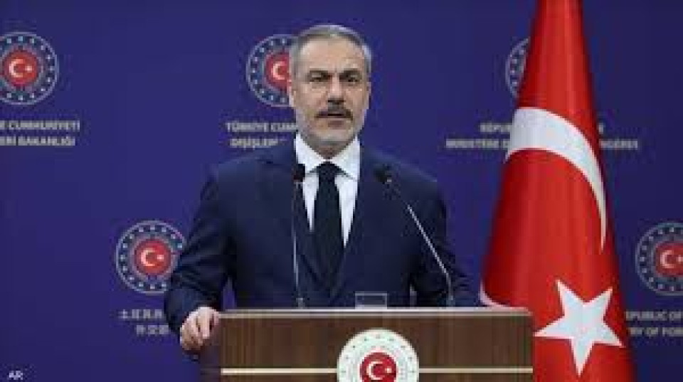 وزير خارجية تركيا يزور قطر لإجراء محادثات حول حرب إيران