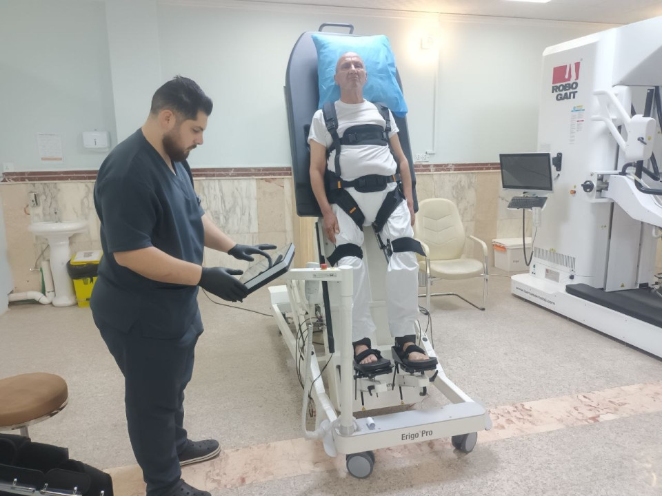 في مبادرة العتبة الحسينية المقدسة.:مركز الهادي لاعتلال العضلات يقدم (675) جلسة علاج مجانية بأجهزة طبية عالمية