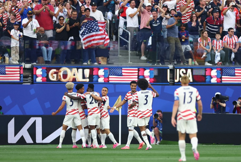 فضيحة تهز كأس العالم 2026.. منتخب إنجلترا يتعرض للسرقة