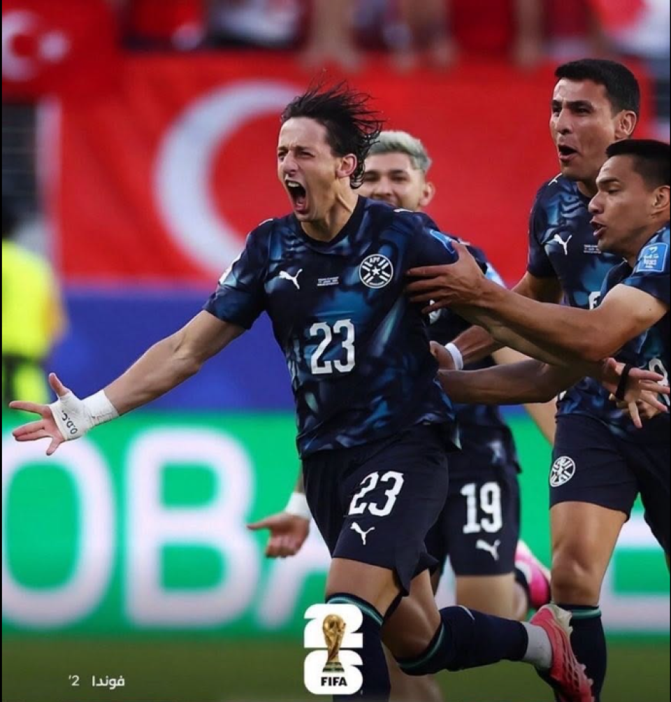 بعشرة لاعبين.. منتخب باراغواي يهزم تركيا ويطيح بها من كأس العالم