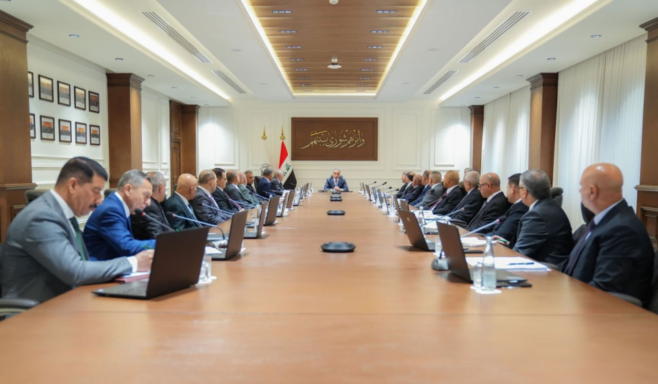 القضاء يوجه باتخاذ الإجراءات القانونية المشددة بحق التجاوز على الشبكة الكهربائية