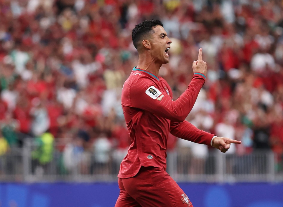 رونالدو يصبح أول لاعب يسجل في 6 نسخ لكأس العالم
