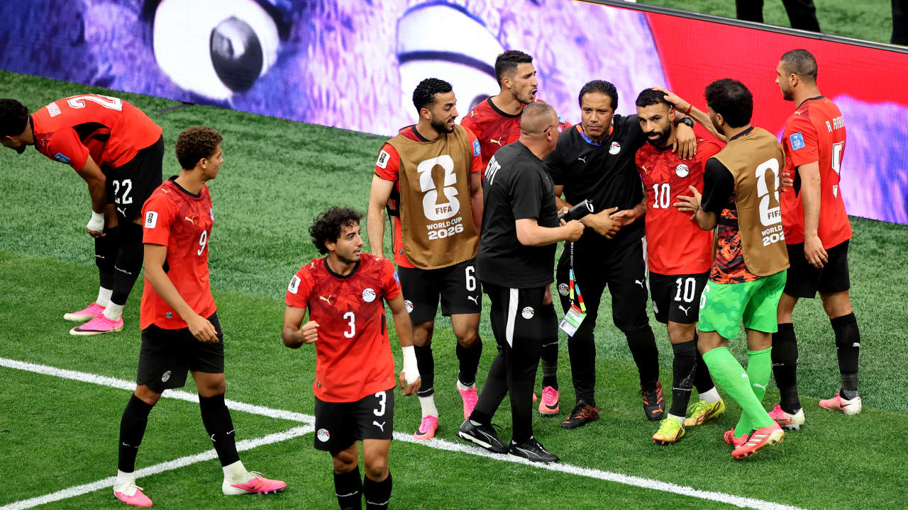 مصر تفقد جهود اثنين من لاعبيها أمام إيران