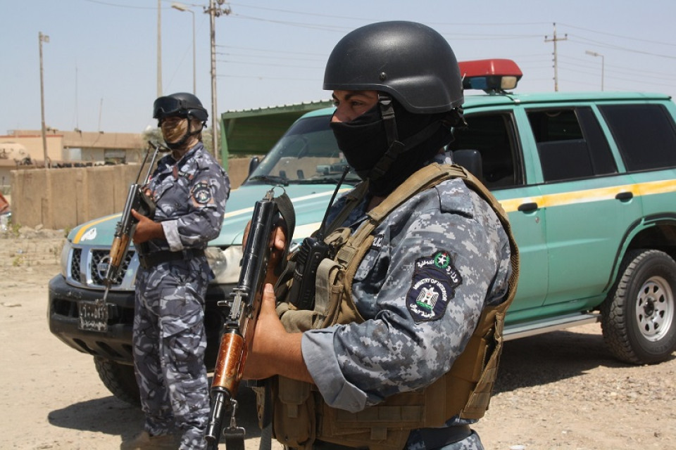 انتشال جثة احد زوار كربلاء من نهر الفرات في بابل
