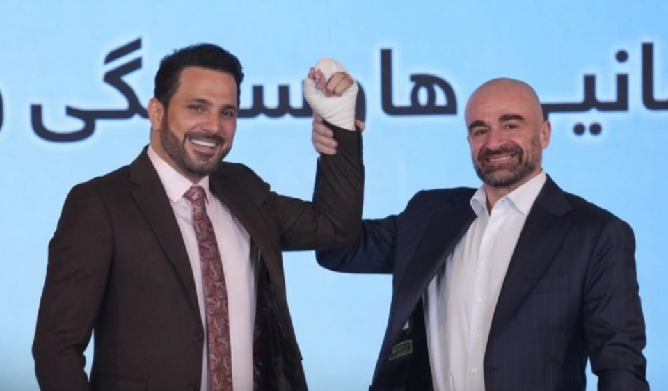 شاسوار عبد الواحد وبافل طالباني يوقعان اتفاقا بين الاتحاد الوطني والحراك الجديد