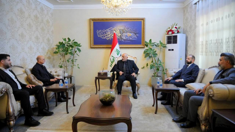 محافظ كربلاء يبحث مع مدير عام الدائرة الإدارية في وزارة المالية تعزيز التعاون لدعم المشاريع التنموية