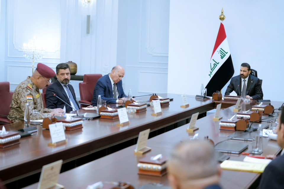 العراق يدين الاعتداء الأمريكي - السعودي ويؤكد: مواجهة الانتهاكات مسؤولية حصرية للدولة