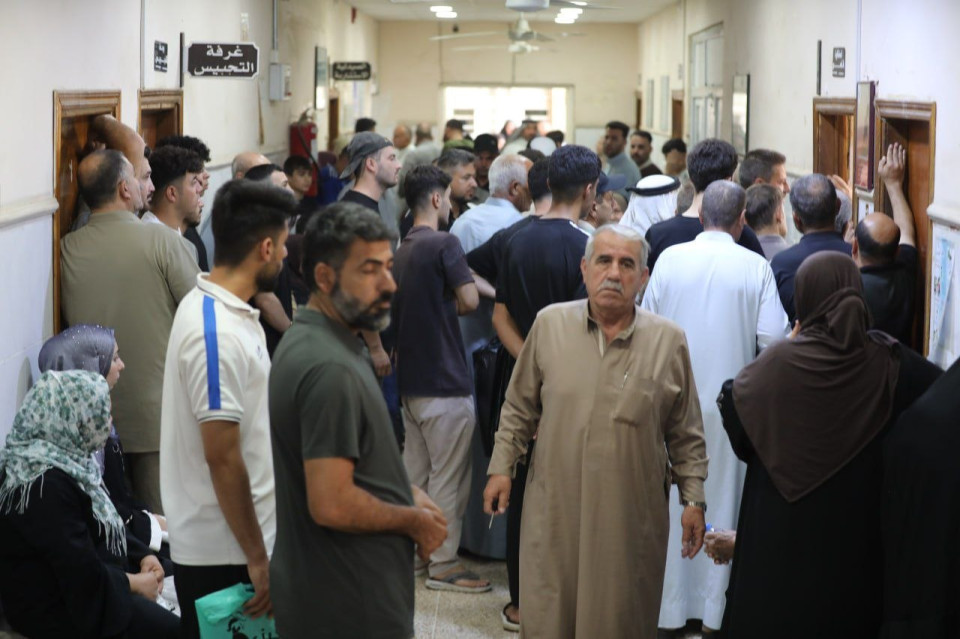 في قضائي سنجار والبعاج بمحافظة نينوى وفد العتبة الحسينية يفحص (1500) مراجعا ويحيل (250) منهم لاجراء عمليات جراحية مجانية