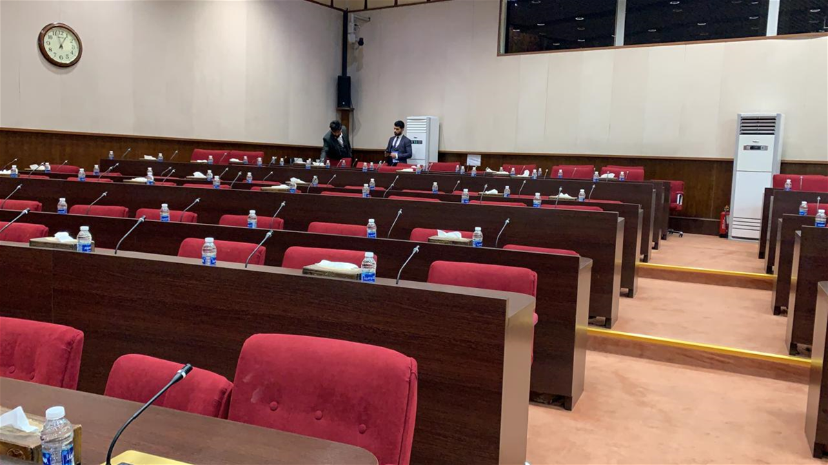 الكتل الشيعية المجتمعة تتفق على دخول جلسة البرلمان وتمرير "الحقائب الشيعية"