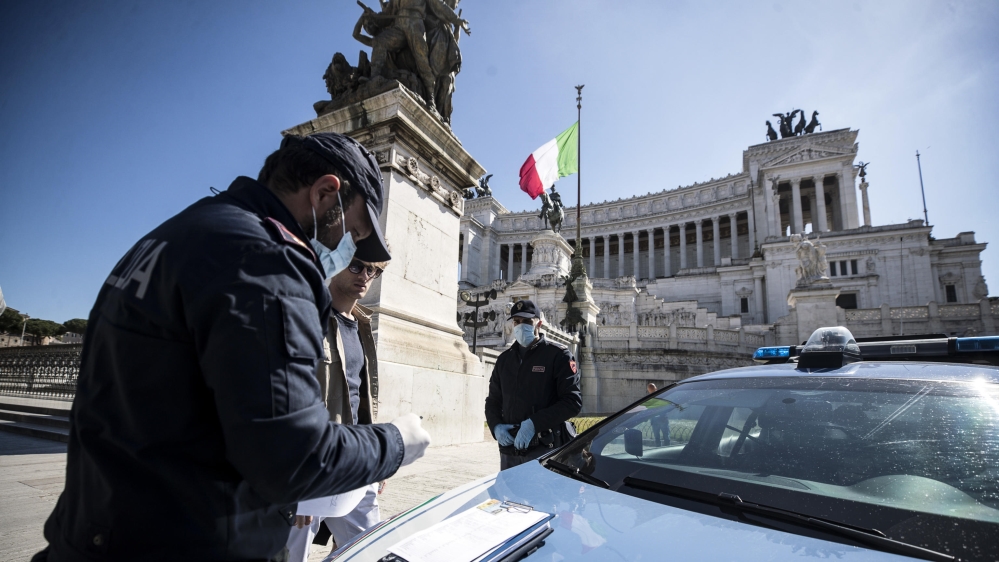 ارتفاع حصيلة وفيات كورونا في شمال إيطاليا إلى 890